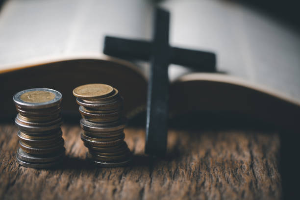 How the Christian Mindset Should Think About Money and Wealth